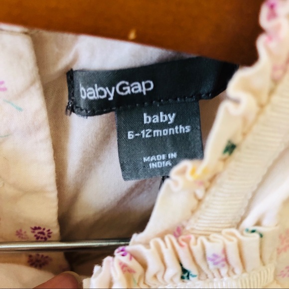 Baby Gap Floral Peasant Top, 6-12mos - Picture 2 of 5